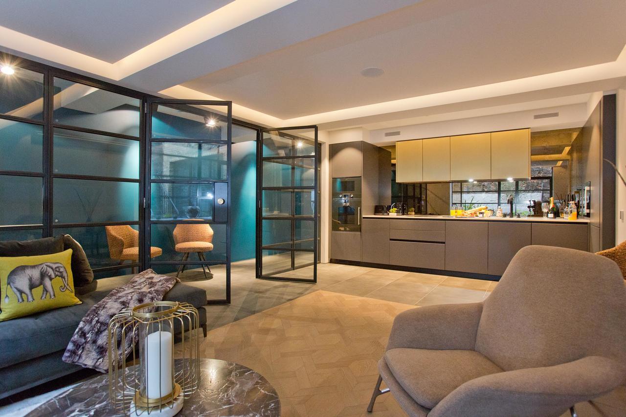 Апартаменты Luxury Royalty Mews Лондон Экстерьер фото